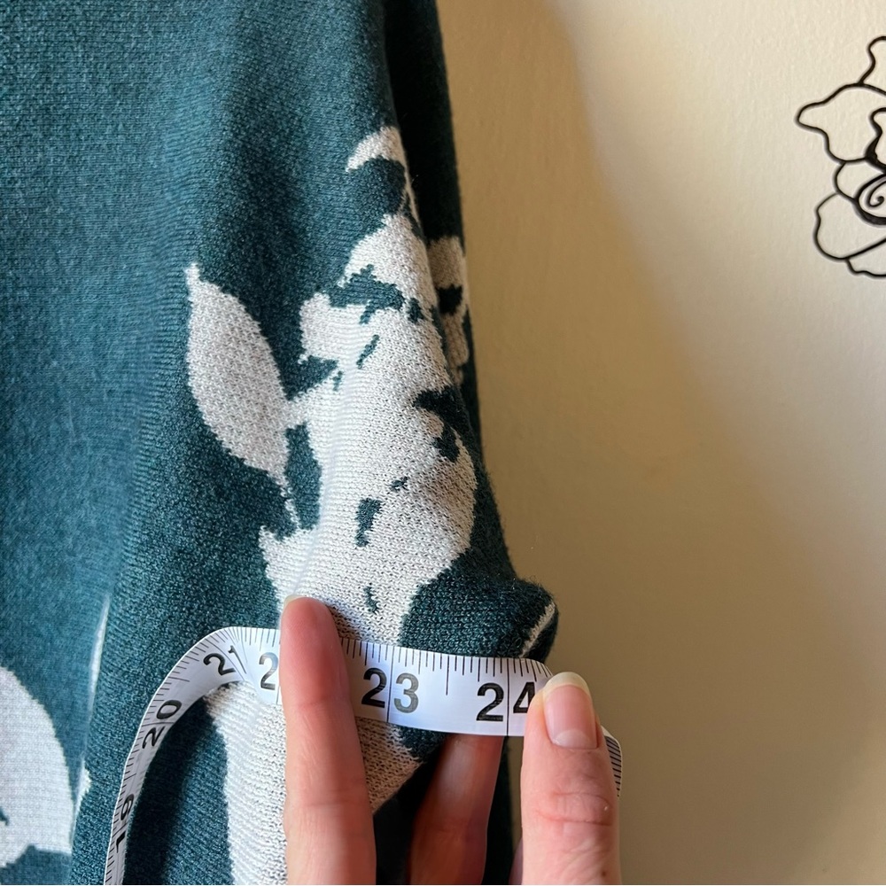 Staccato Teal and White Floral Sweater Womens Small - Picture 6 of 8